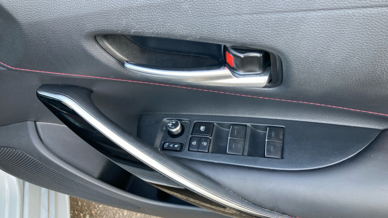 Toyota Corolla 1.8 VVT-i Hybrid Excel 5dr CVT Hybrid Estate